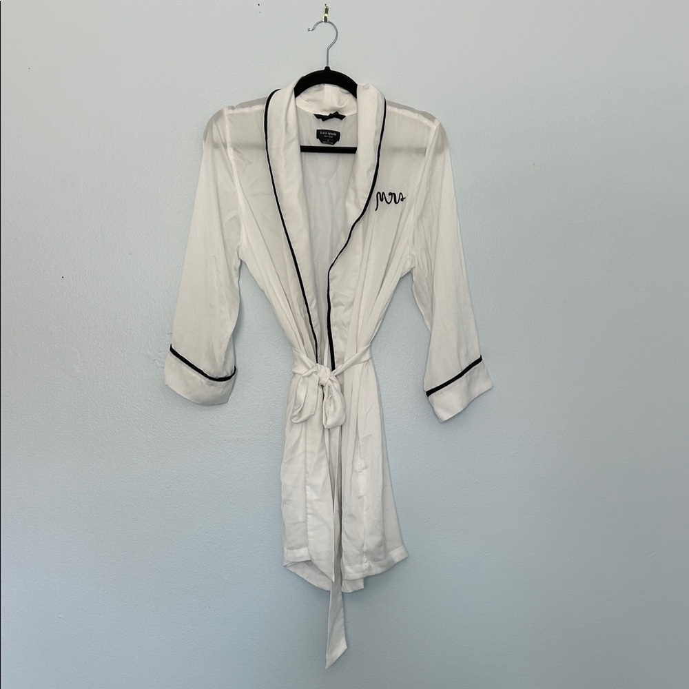 kate spade ‘Mrs’ White Satin Robe with Black Piping